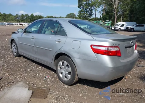 2009 Toyota Camry Le z USA, uszkodzony, nr VIN 4T4BE46K69R123495